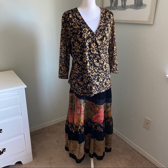 Coldwater Creek Dresses & Skirts - Exotic coldwater Creek skirt set
